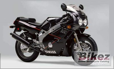 1999 Yamaha FZR 600 photo